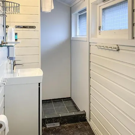 Semesterbostad Amazing In With House Sea View