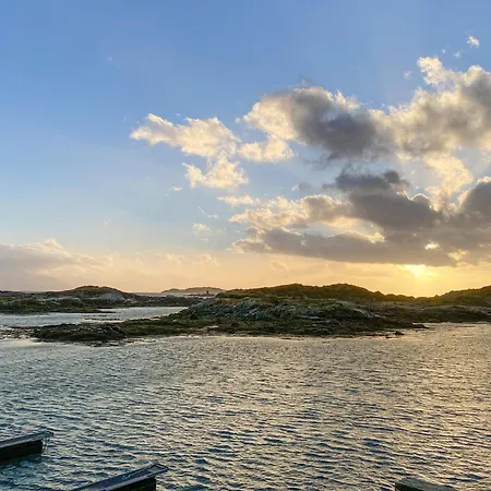Amazing In With House Sea View Semesterbostad Offersoy