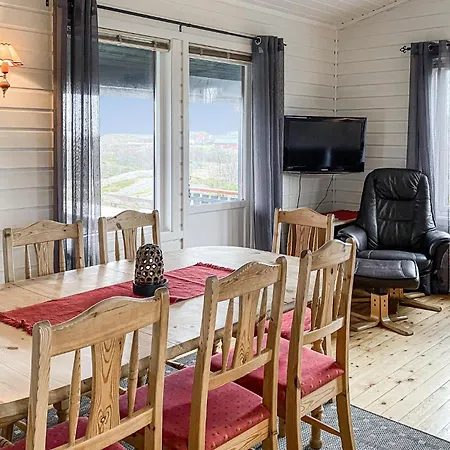 Holiday home Amazing In With House Sea View
